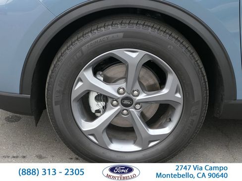 Used 2025 Ford Escape ST-Line w/ Equipment Group 301A image 11