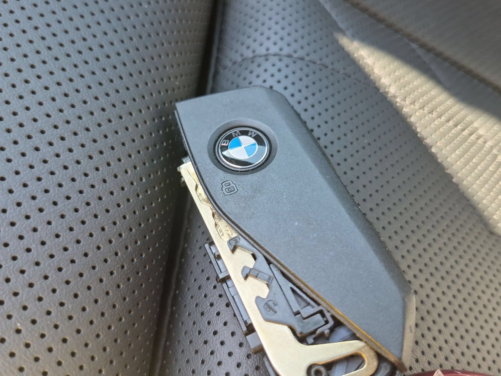 Used 2025 BMW X3 xDrive30i w/ Convenience Package AWD/4WD image 30