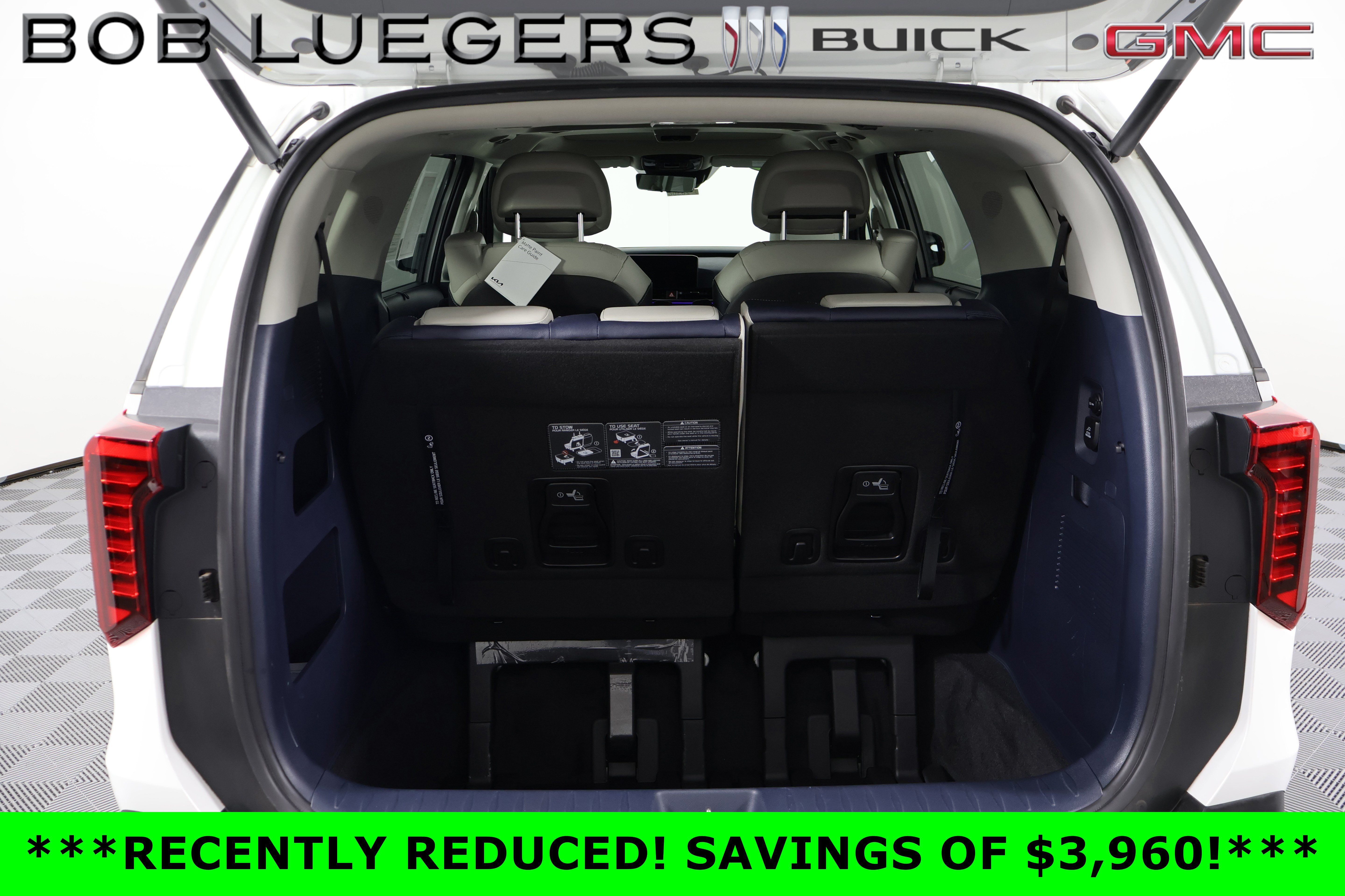 Used 2025 Kia Carnival SX Prestige FWD image 8