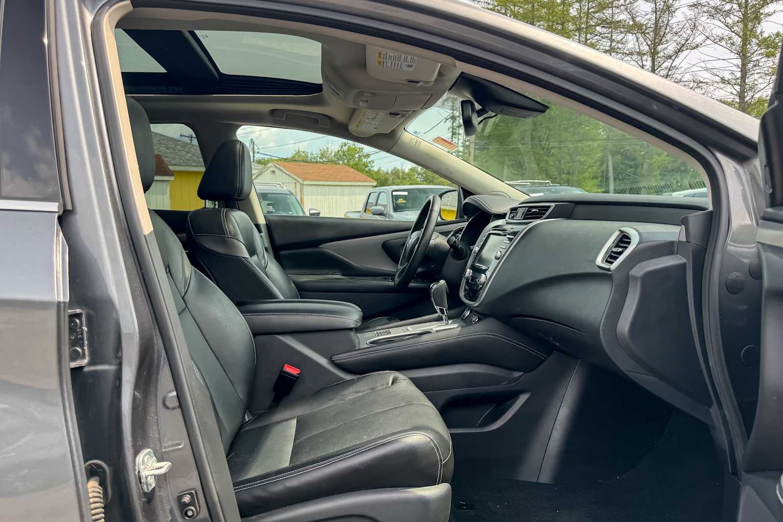 Certified 2022 Nissan Murano SL w/ SL Moonroof Package AWD/4WD image 9