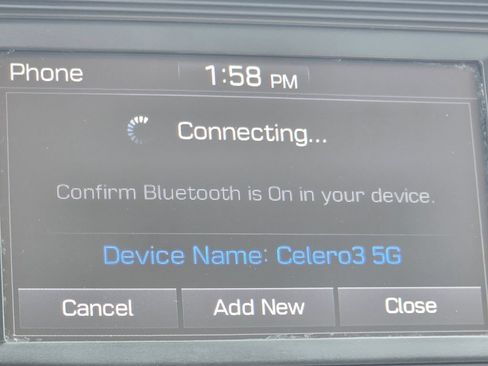 Used 2020 Hyundai Elantra SE FWD image 24