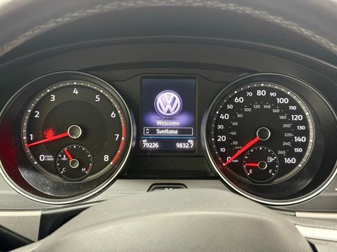 Used 2021 Volkswagen Atlas SE image 35