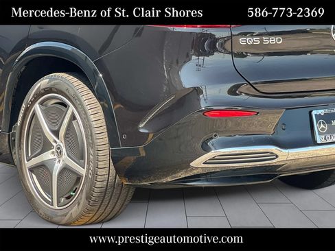 Certified 2023 Mercedes-Benz EQS 580 4MATIC SUV image 4