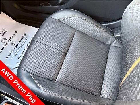 Used 2025 Toyota Camry XLE image 26