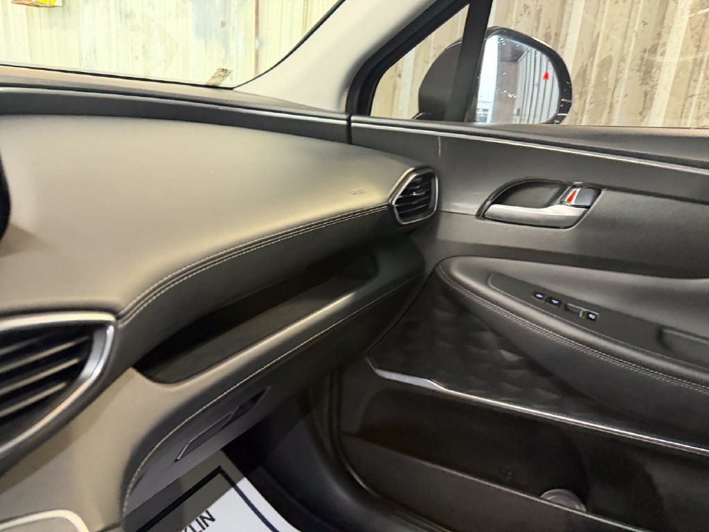 Used 2022 Hyundai Santa Fe SEL w/ Convenience + Premium Package AWD/4WD image 13