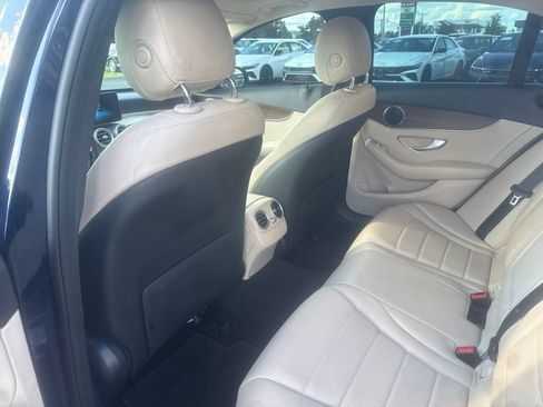 Used 2021 Mercedes-Benz C 300 4MATIC Sedan image 23
