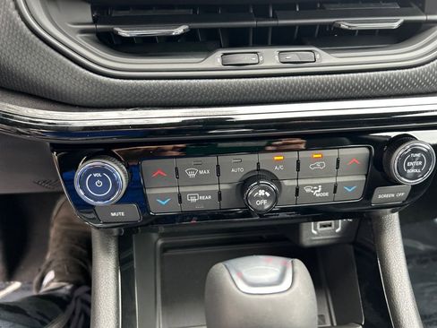 New 2026 Jeep Compass Latitude w/ Quick Order Package 29K image 18