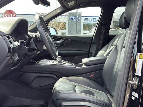 Used 2019 Audi Q7 3.0T Premium w/ Convenience Package AWD/4WD image 12