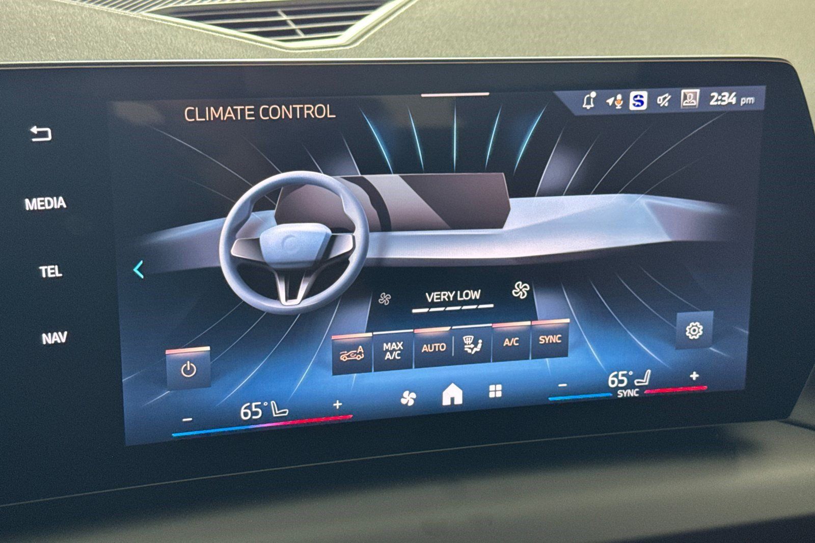 New 2026 BMW 228i w/ Technology Package FWD image 21