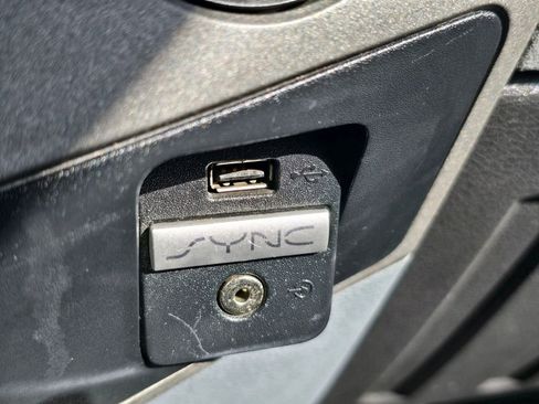 Used 2015 Ford F250 XLT image 27