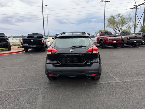 Used 2019 Nissan Kicks SV w/ Exterior Package image 6