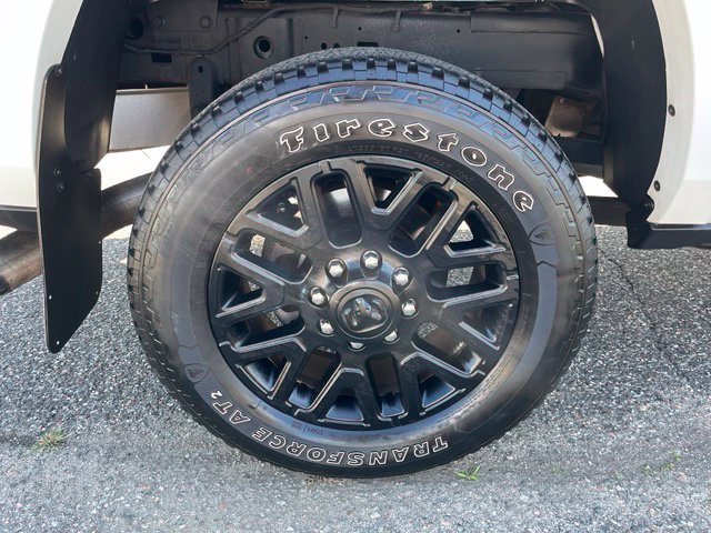 Used 2025 RAM 2500 Limited AWD/4WD image 12