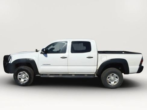 Used 2013 Toyota Tacoma 4x4 Double Cab w/ Convenience Pkg image 5