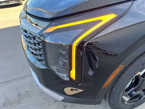 New 2026 Kia Sportage EX FWD image 13