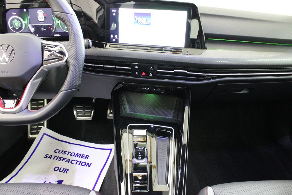 Certified 2023 Volkswagen GTI SE FWD image 22