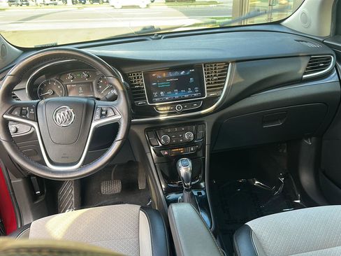 Used 2018 Buick Encore Preferred image 16