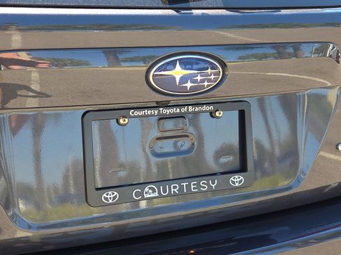 Used 2018 Subaru Crosstrek 2.0i image 11