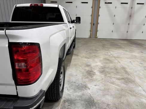 Used 2018 Chevrolet Silverado 2500 W/T w/ WT Convenience Package image 10