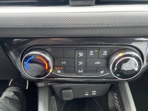 Used 2025 Chevrolet TrailBlazer LT w/ LT Cold Weather Package image 25