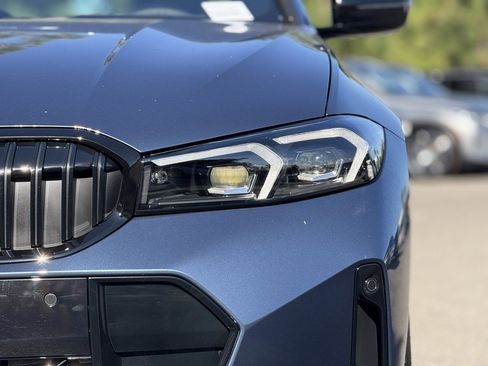 New 2026 BMW 330i 330i w/ M Sport Package image 13