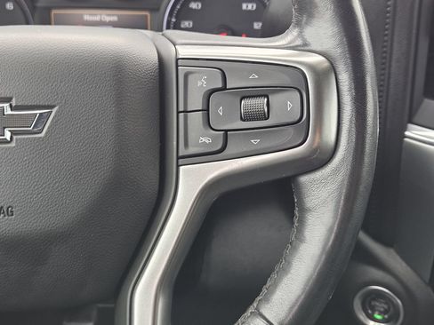 Used 2020 Chevrolet Silverado 1500 LT Trail Boss AWD/4WD image 29