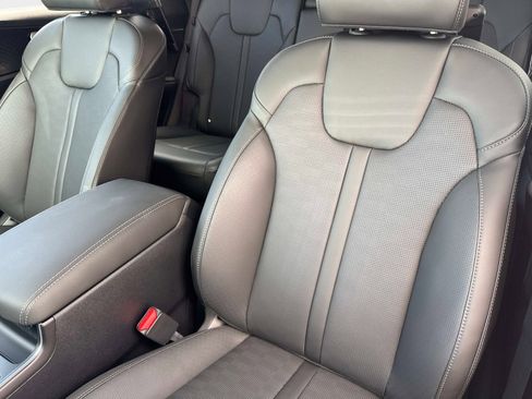 New 2026 Kia Sorento S w/ S Panoramic Sunroof Package image 18