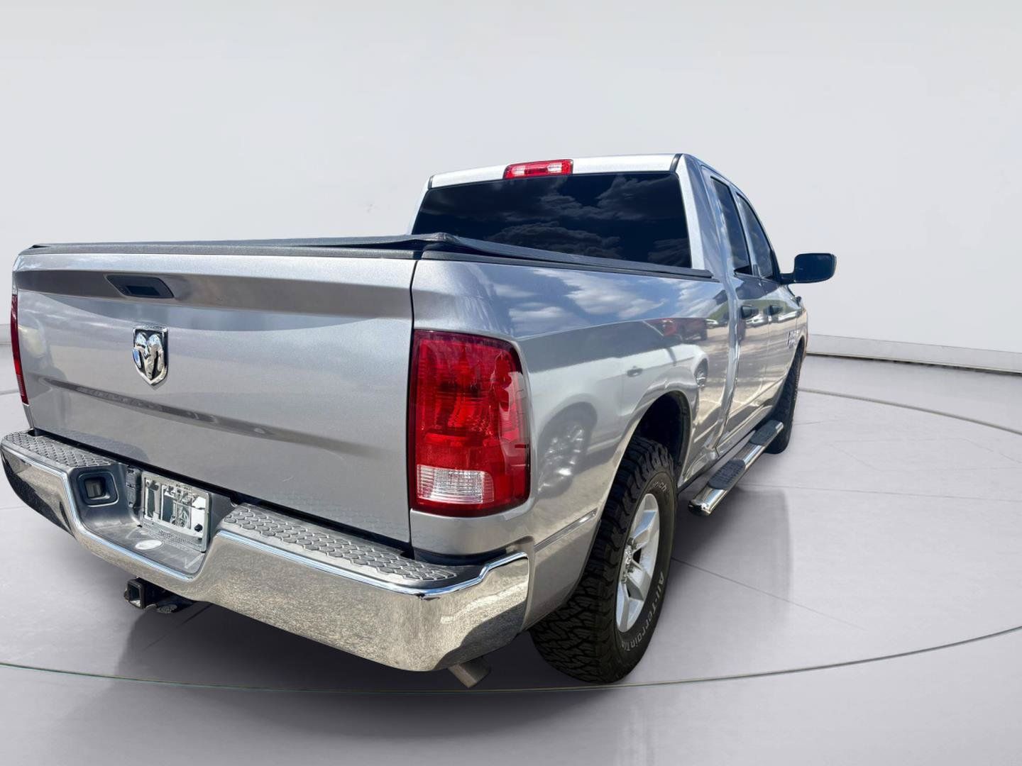 Used 2019 RAM 1500 Tradesman w/ Chrome Plus Package RWD image 8