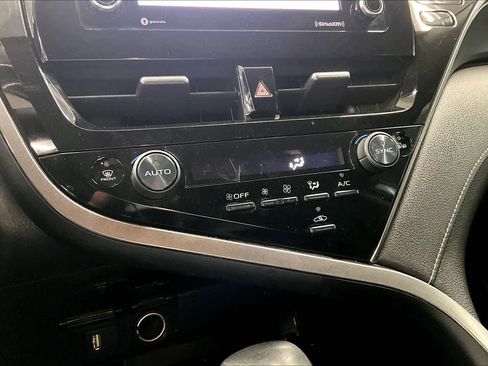 Used 2023 Toyota Camry SE w/ Protection Package (Q2) (TMS) FWD image 33