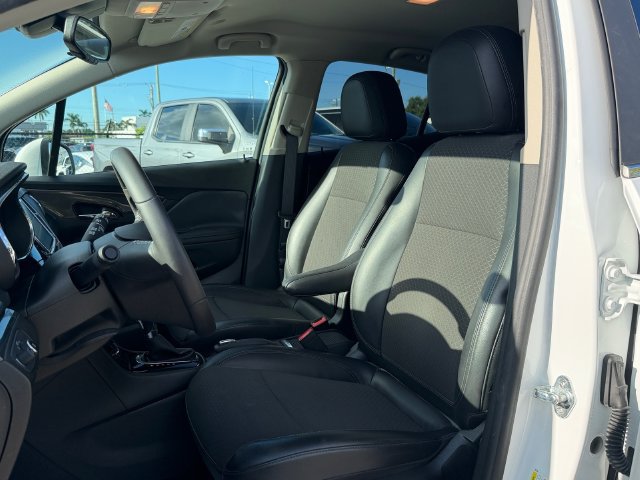 Certified 2020 Buick Encore Preferred FWD image 9