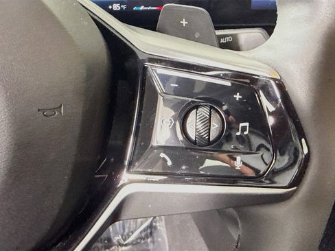Used 2026 BMW 530i RWD image 15