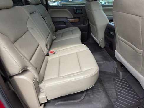 Used 2018 GMC Sierra 1500 SLT image 13