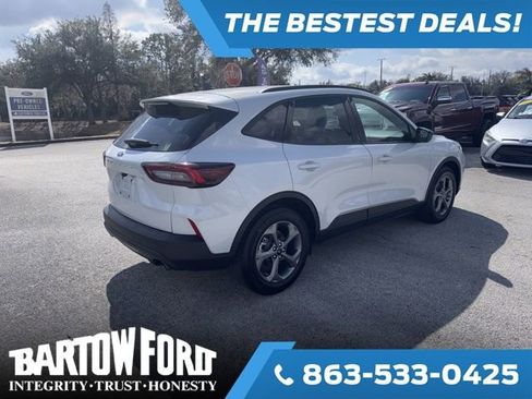 Used 2025 Ford Escape ST-Line w/ Tech Pack #1 image 5