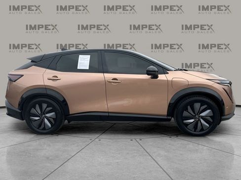 Used 2023 Nissan Ariya image 6
