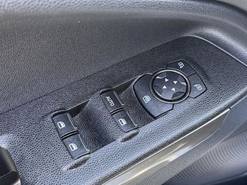 Used 2022 Ford EcoSport SE image 10