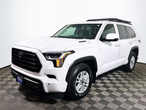 Used 2024 Toyota Sequoia SR5 image 4