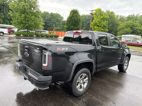 Used 2017 Chevrolet Colorado Z71 AWD/4WD image 5