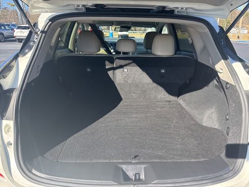 Used 2023 Nissan Murano SV image 13