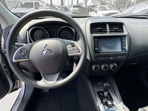 Used 2022 Mitsubishi Outlander Sport ES image 12
