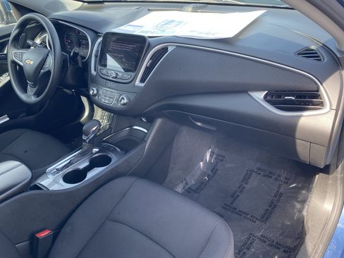 Used 2024 Chevrolet Malibu LT image 10