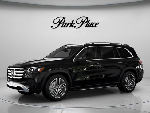 New 2026 Mercedes-Benz GLS 450 450 image 2