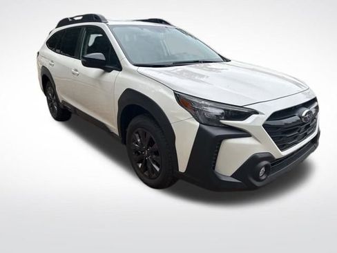 Used 2025 Subaru Outback Onyx Edition XT image 7