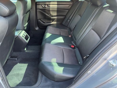 Used 2021 Honda Accord Sport image 14