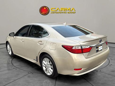 Used 2014 Lexus ES 300h image 4