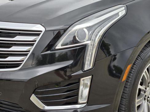 Used 2017 Cadillac XT5 Luxury w/ Driver Awareness Package AWD/4WD image 31