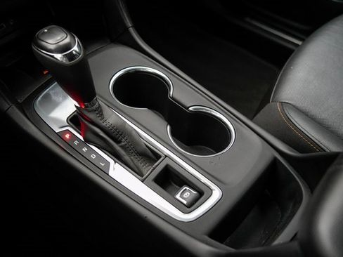 Used 2020 Chevrolet Equinox Premier image 30