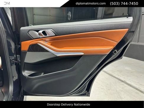 Used 2021 BMW X7 M50i AWD/4WD image 42