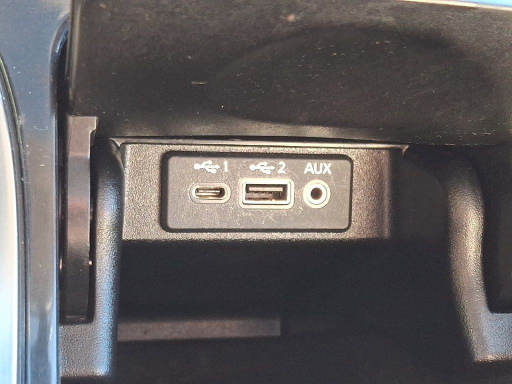 Used 2020 Nissan Maxima 3.5 SL w/ Floor Mat Group FWD image 25