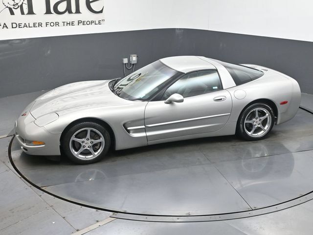Used 2004 Chevrolet Corvette Coupe RWD image 50
