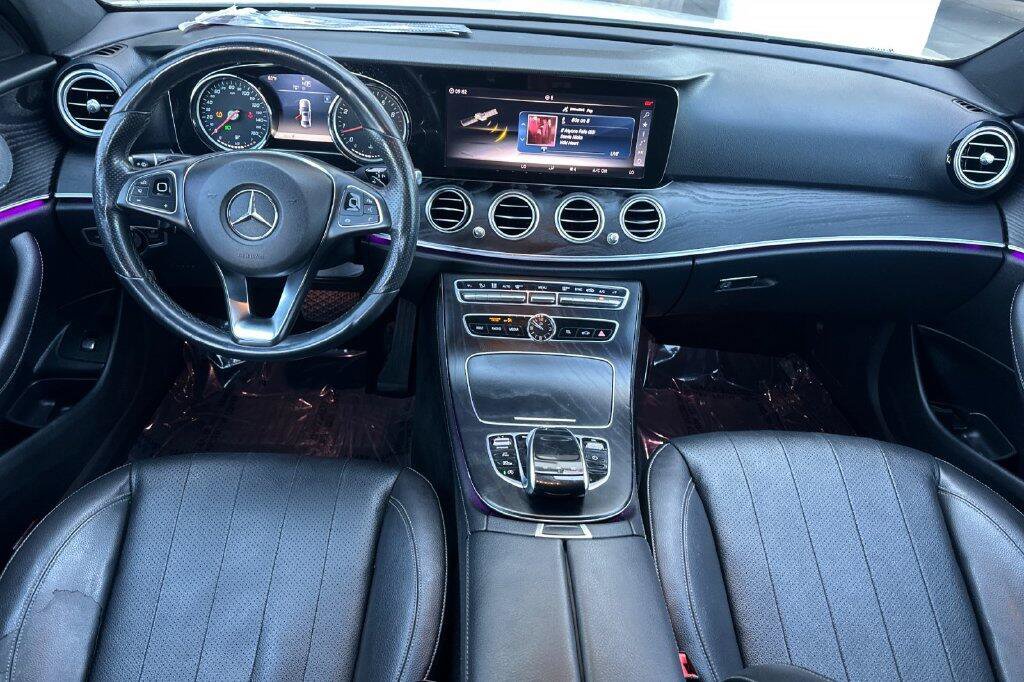 Used 2018 Mercedes-Benz E 300 w/ Premium 1 Package image 13