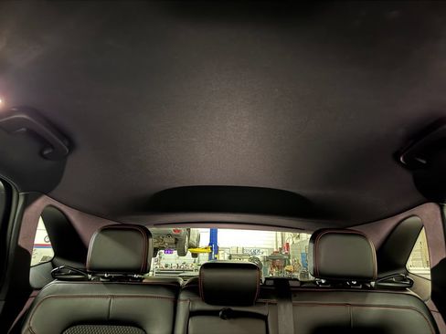 Used 2025 Ford Escape ST-Line FWD image 25